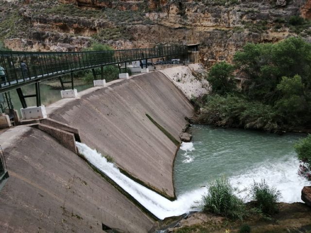 Hoy se ha inaugurado la nueva pasarela de la presa de La Mulata, en el cañón de Almadenes