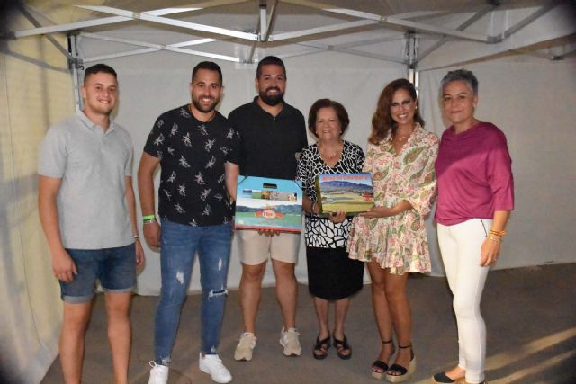 Pastora Soler emociona en Calasparra