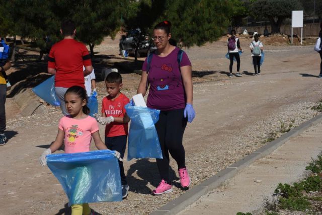 Nueva jornada de concienciación medioambiental en la sierra 'San Miguel' de Calasparra