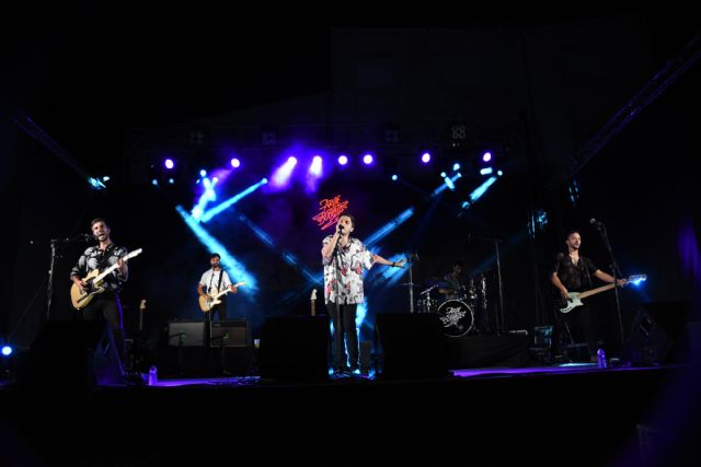 Gran noche en Calasparra con celebración de la 2° jornada del Cuervarrozk, con los grupos VEINTIUNO Y ARDE BOGOTÁ
