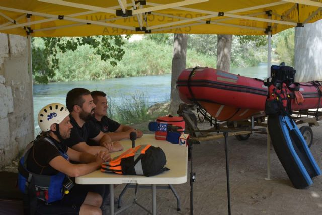 Calasparra crea un Grupo de Rescate Acuático y mantiene activo el Plan COPLA en la playa fluvial del Río Segura