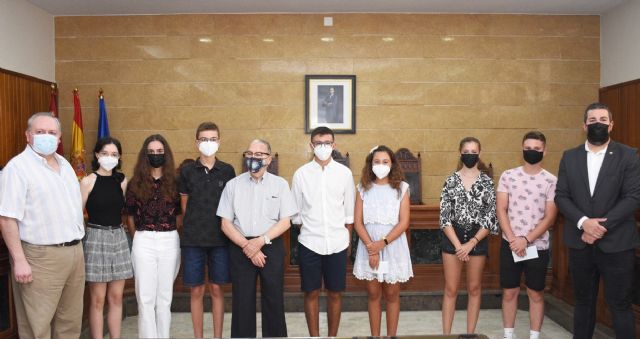 La Fundación Galindo de Calasparra entrega de sus becas anuales