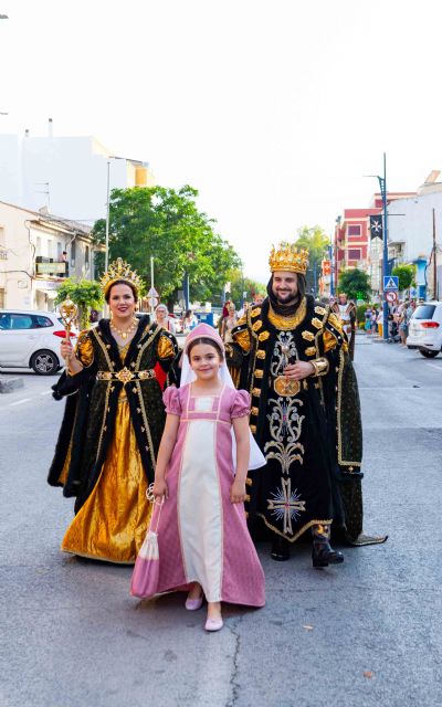 Calasparra revive su historia en un espectacular desfile medieval