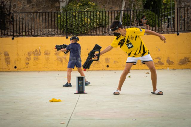 Se inicia la Semana de la Juventud en Calasparra con éxito de participación en la actividad LASER TAG