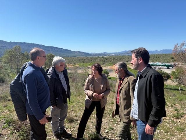 Podemos interpela en la Asamblea del consejero de Medio Ambiente por los vertidos de la planta de reciclados de Calasparra