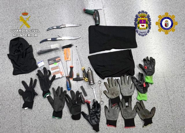 La Guardia Civil desarticula un grupo criminal itinerante dedicado a robos con fuerza