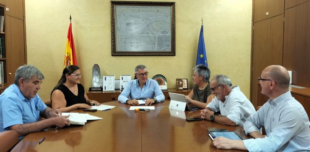 La CHS aborda con la Comunidad de Regantes del Argos el canon de regulación y varios asuntos relacionados con el regadío del municipio acompañados por el Ayuntamiento de Calasparra