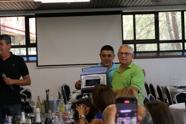 La Asociación Ornitológica de Calasparra celebró el pasado sábado su tradicional comida de socios