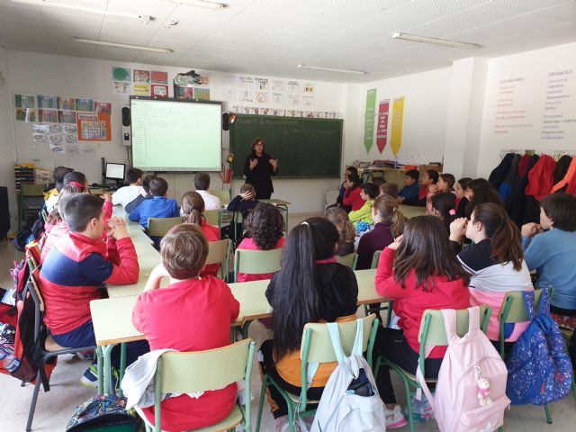 Taller «… y acción!! contra la violencia de genero»