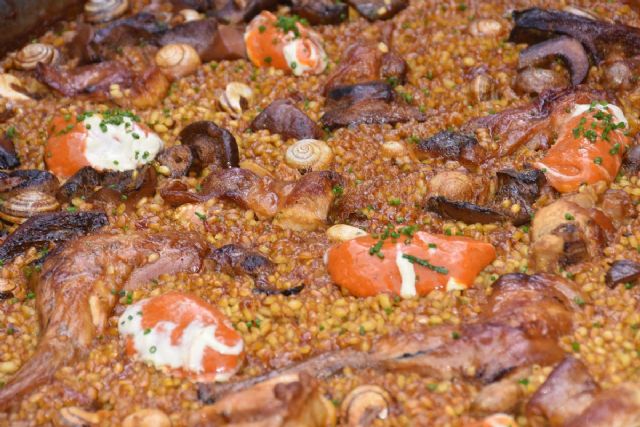 La Plaza Emilio Pérez Piñero acogía este fin de semana un showcooking con Javier Ruiz Sevilla