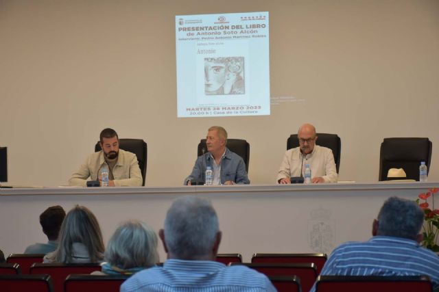 Presentación del libro «Antonio» de Antonio Soto Alcón