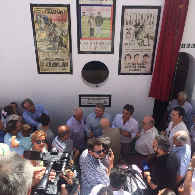 Club Taurino de Calasparra - Homenaje al ganadero Victorino Martín