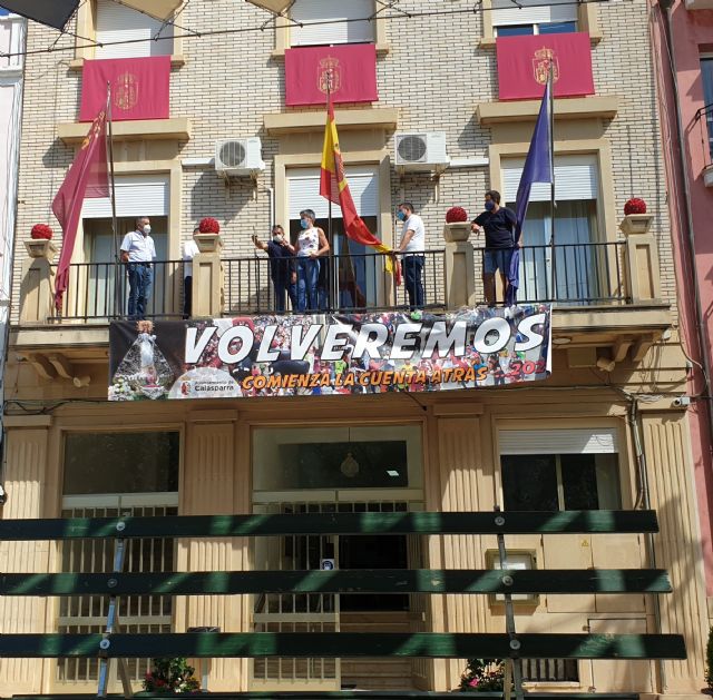 Desde el Ayuntamiento de Calasparra se ha lanzado un chupinazo simbólico por la Feria y Fiestas de Calasparra 2020, suspendidas por la COVID-19
