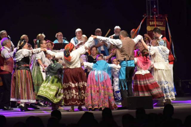Calasparra celebra el 25° aniversario de su Festival Internacional de Folclore