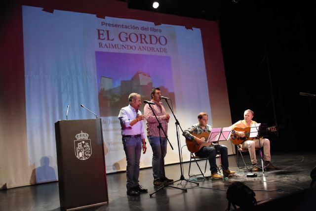 Presentación del libro del 'El Gordo Raimundo Andrade' del moratallero Juan Domingo Blázquez