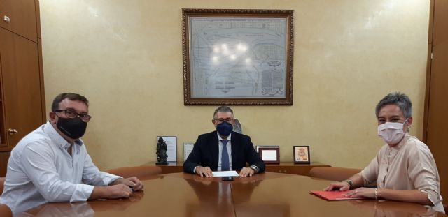 El Presidente de la CHS ha mantenido una reunión de trabajo con la Alcaldesa de Calasparra